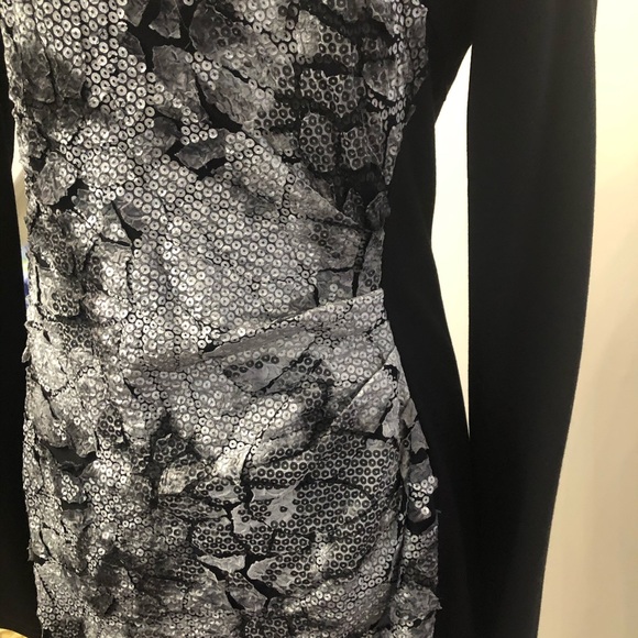 Dress - Picture 2 of 4